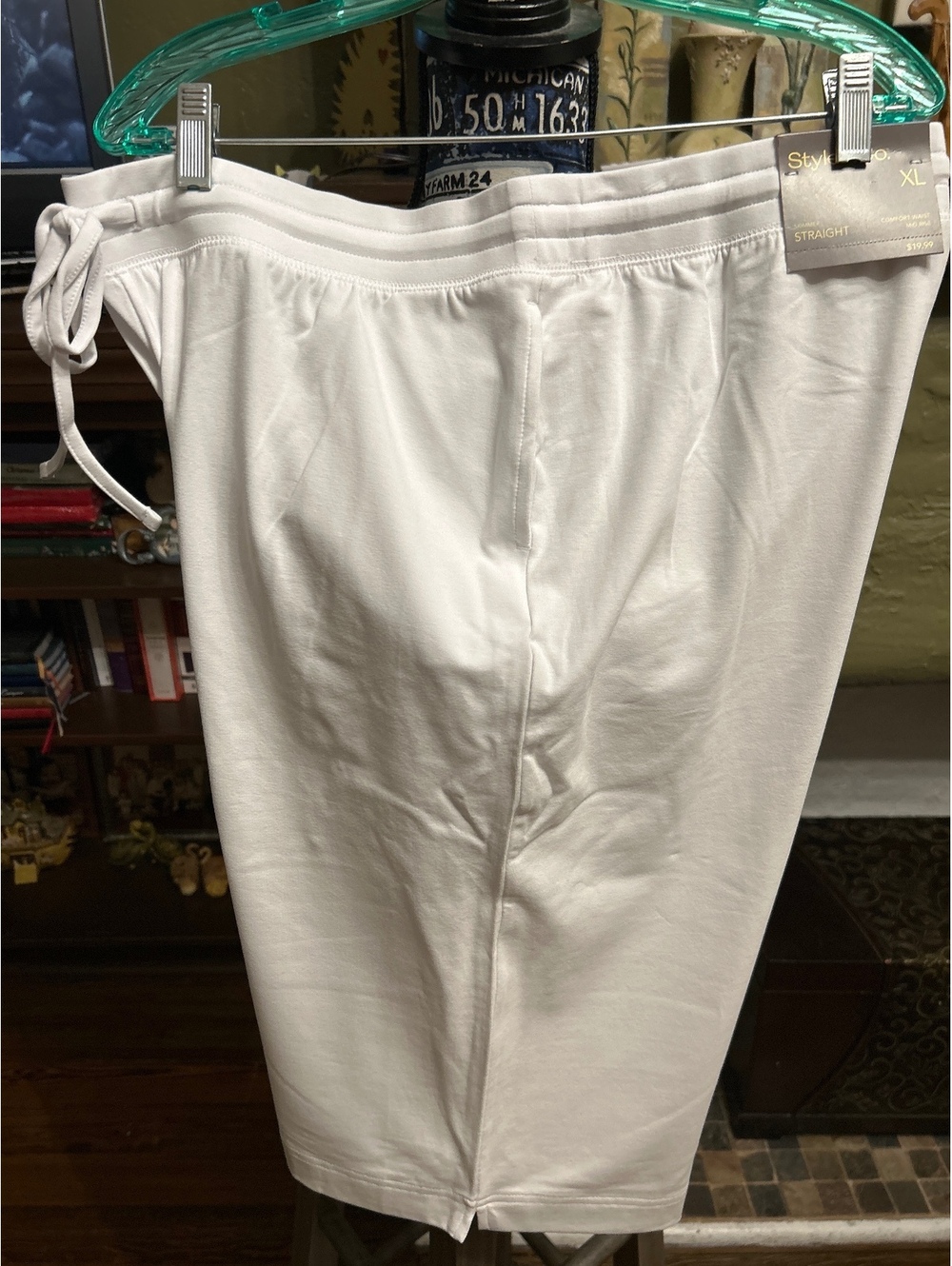 Style&Co. Women's Bright White Skimmer Pants, Size XL - Picture 2 of 9